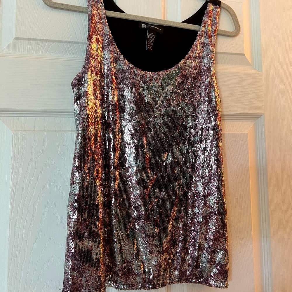 INC sequin tank. Great for holiday parties!🎉